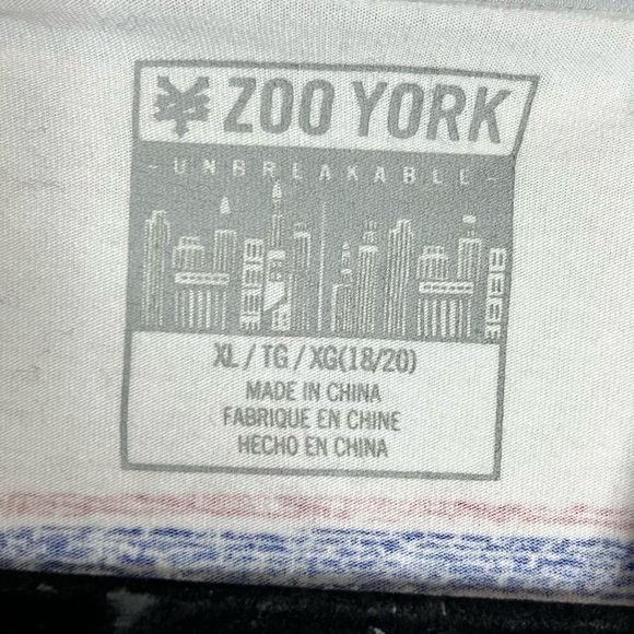 Zoo York Men’s striped tee - Size XL - Picture 4 of 4